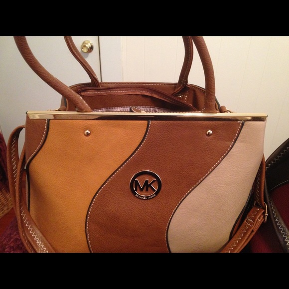 Pocketbooks - Picture 3 of 5